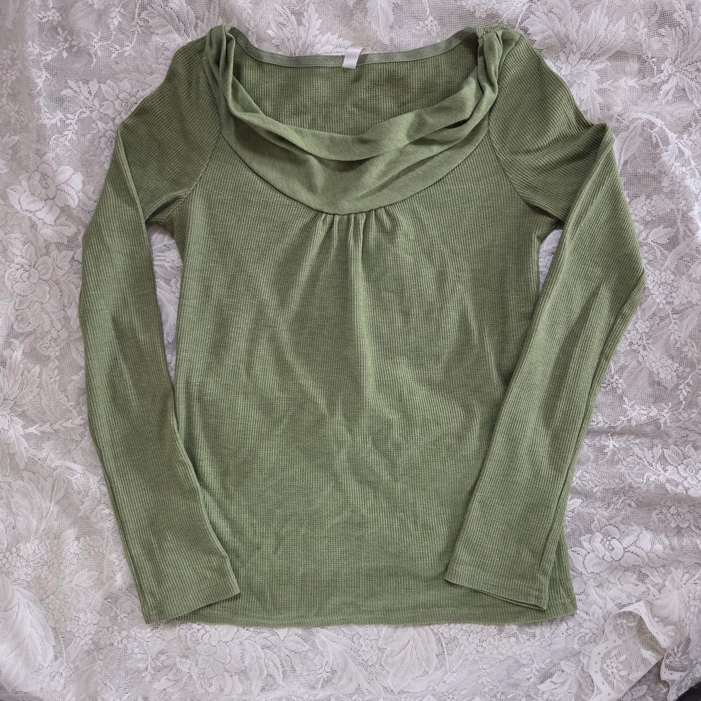 Old Navy Olive Long Sleeve Top